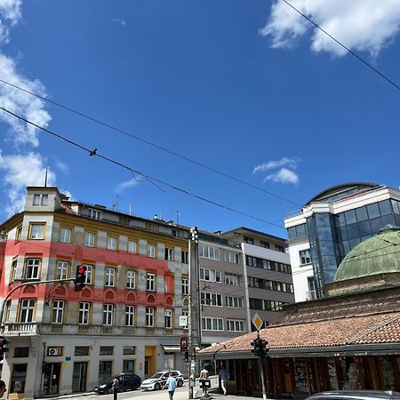 Historijski Luksuz U Starom Gradu, Garage Parking SJJ Esterno foto